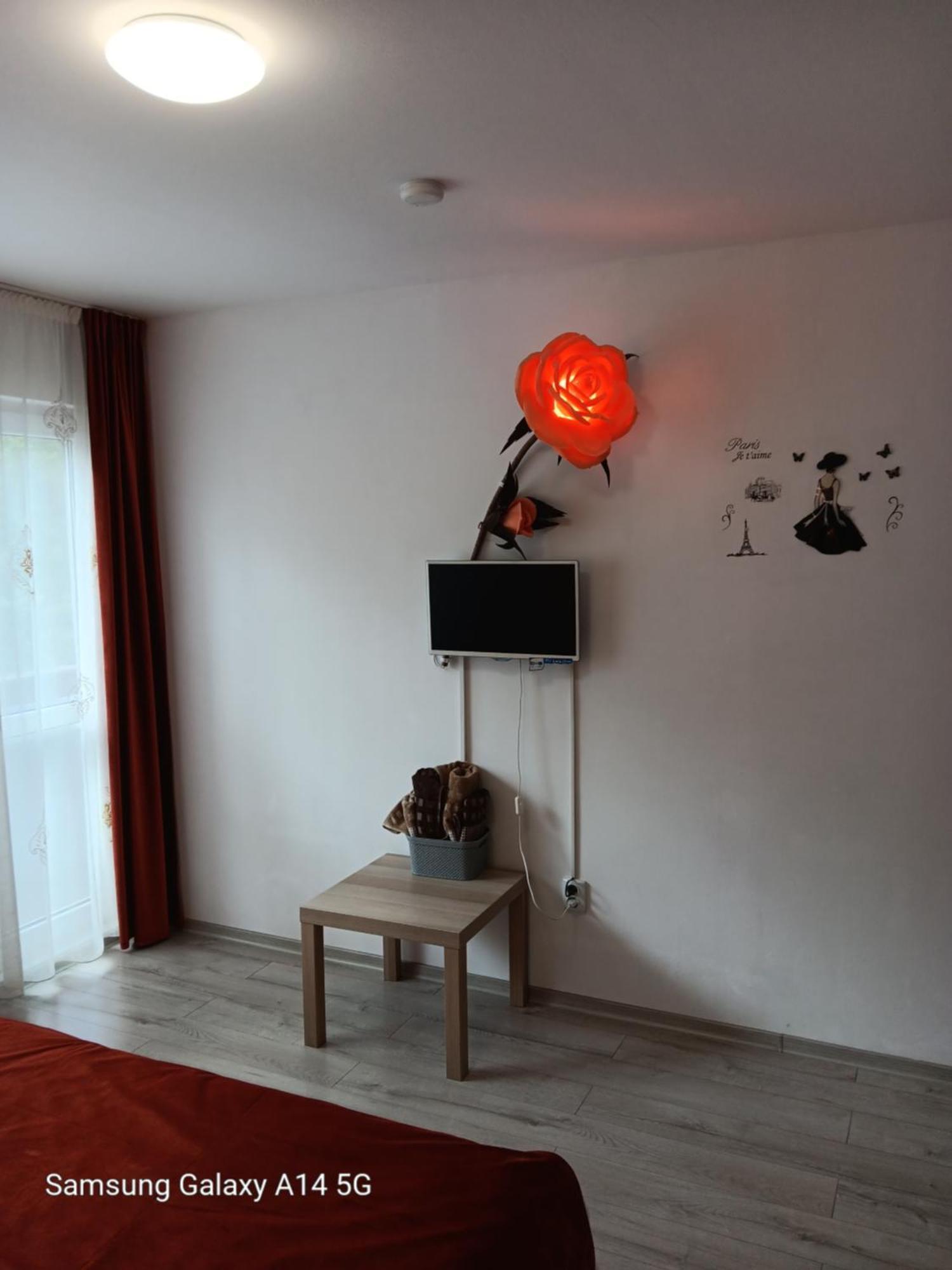 Casa Cu Semineu Moieciu Villa Moieciu de Jos Exteriör bild